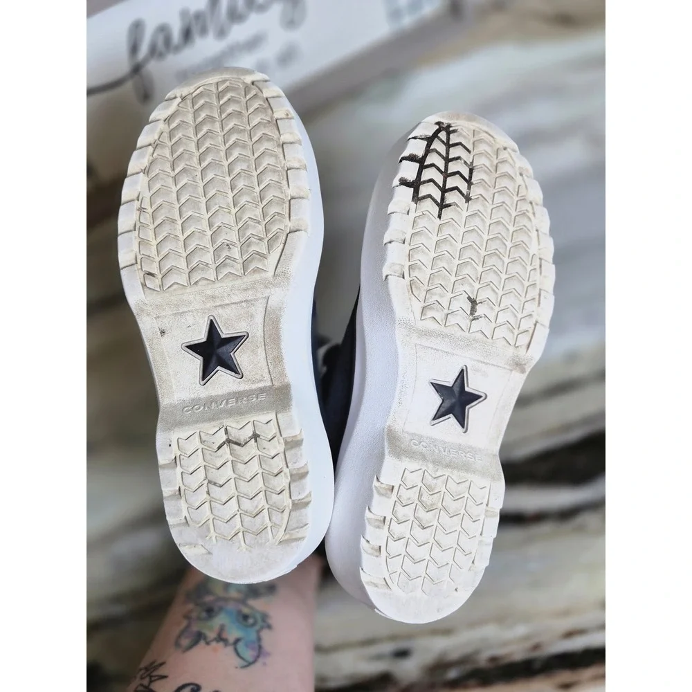 Converse Chuck Taylor All Star Lugged 2.0 Youth 12.5 Black High Top Streetwear